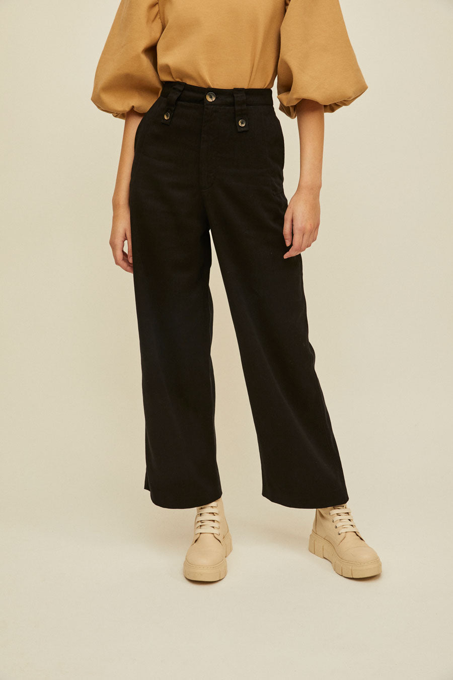 FILIPA - High Waisted Pants