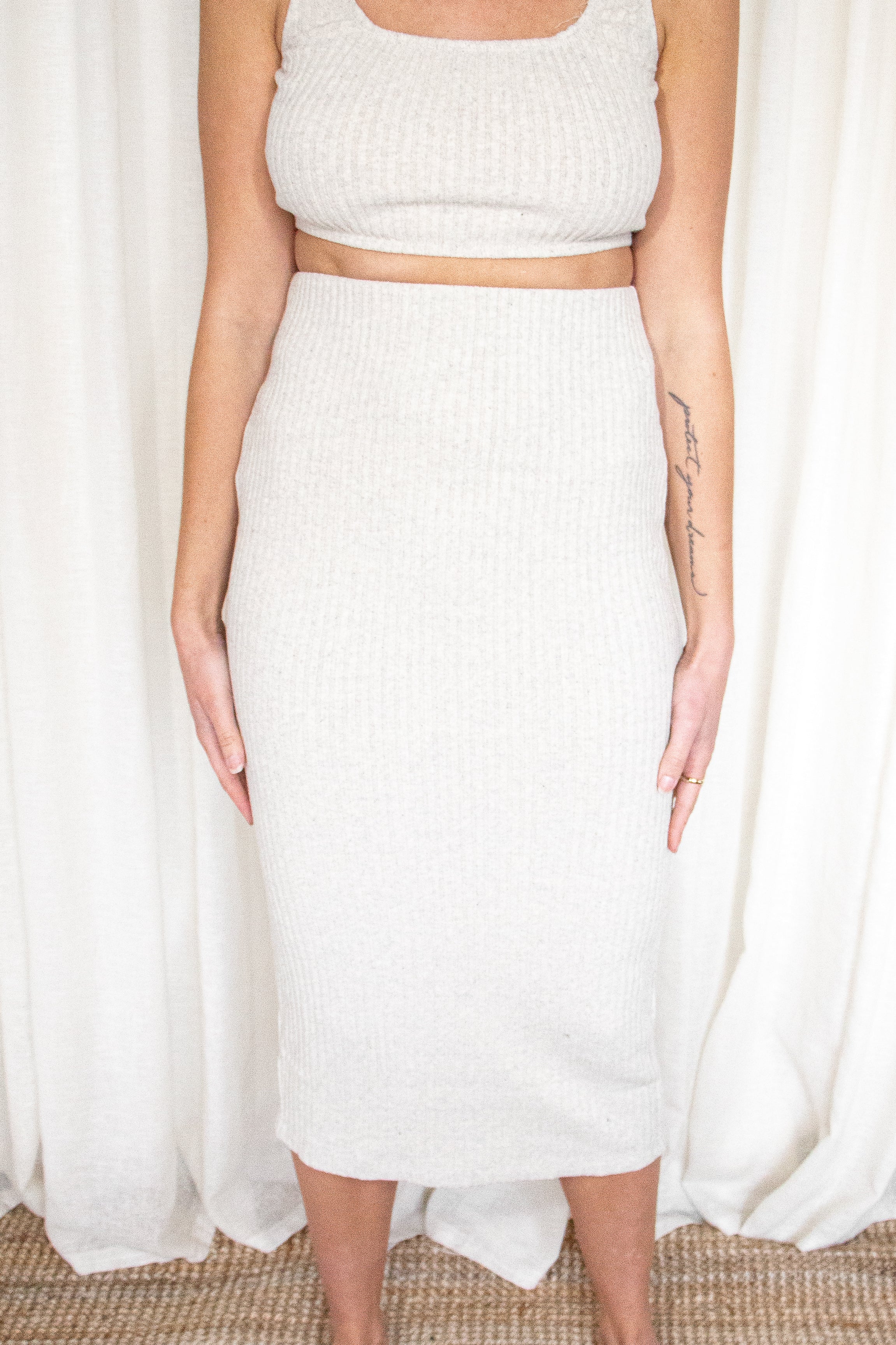 NICOLE | Rib Knit Midi Skirt